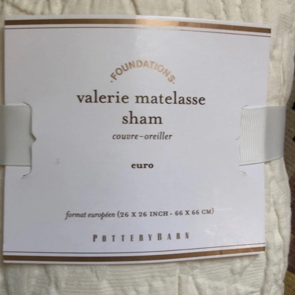 Pottery Barn Valerie Matelasse Cream King Sham - Picture 5 of 5